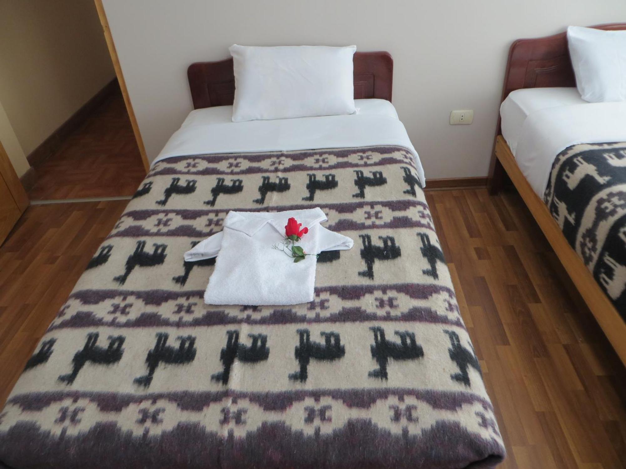 La Casa De Yoni Hotel ปูโน ภายนอก รูปภาพ