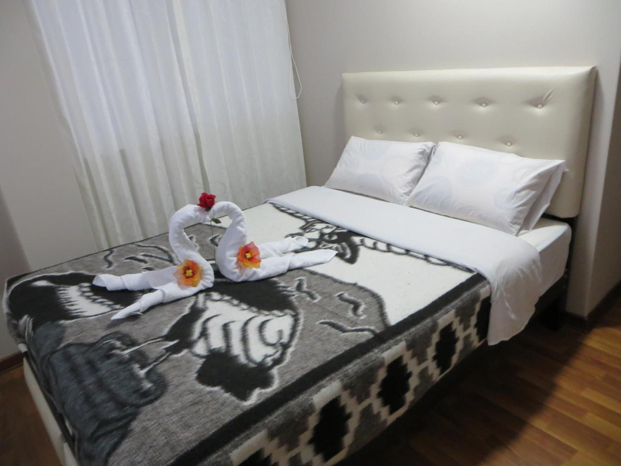 La Casa De Yoni Hotel ปูโน ภายนอก รูปภาพ